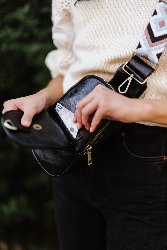 SUTTON SLING CROSSBODY WITH WOVEN STRAP